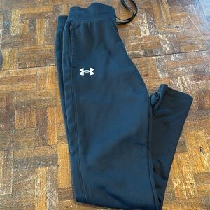 Under Armour girls sweatpants size M